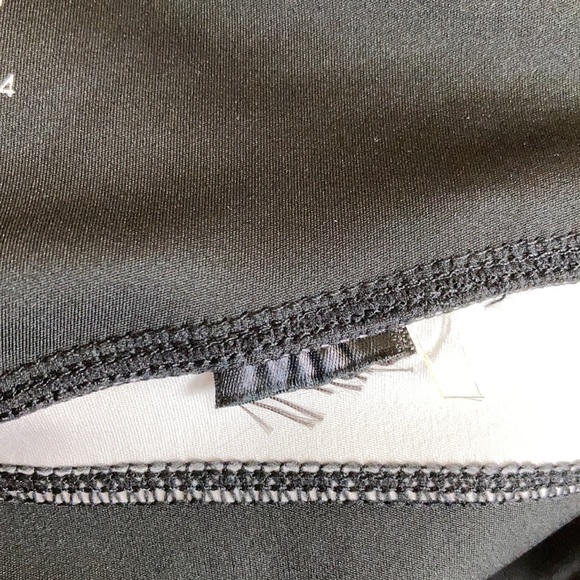 ASOS Red Striped Yoga Leggings Activewear 14 - Picture 5 of 7